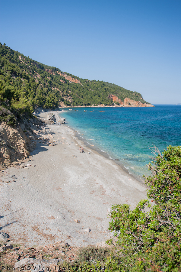 Παραλία γυμνιστών στη Σκόπελο προτείνεται να χαρακτηριστεί η παραλία Βελανιό