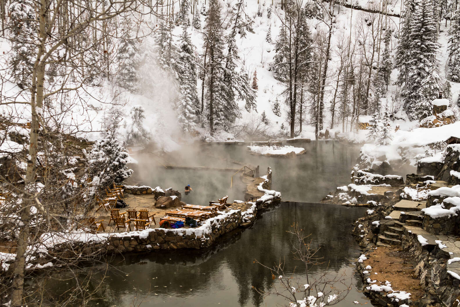 Nude Hot Springs and Vapor Caves Are This State' Perfect Apres-Ski